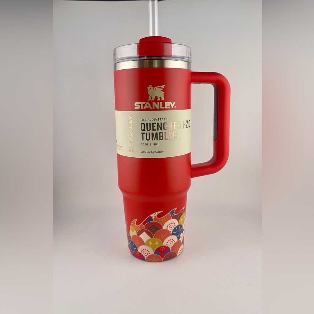 BNWT Stanley 30 Oz Lunar New Year Red Dragon Tumbler